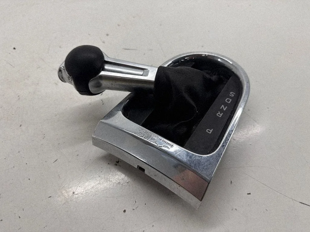 Gear lever shifter trim leather/knob FR3P7K004