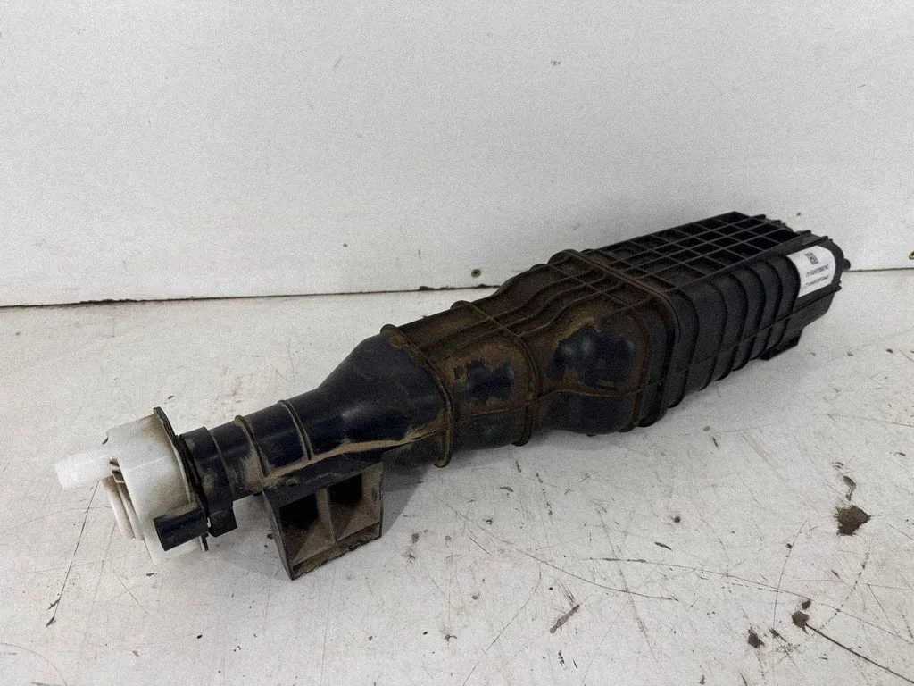 Active carbon filter fuel vapour canister 52029887AC