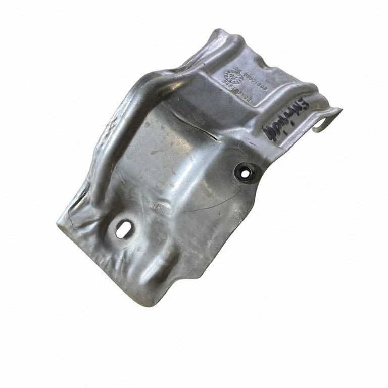 Exhaust heat shield 55501898