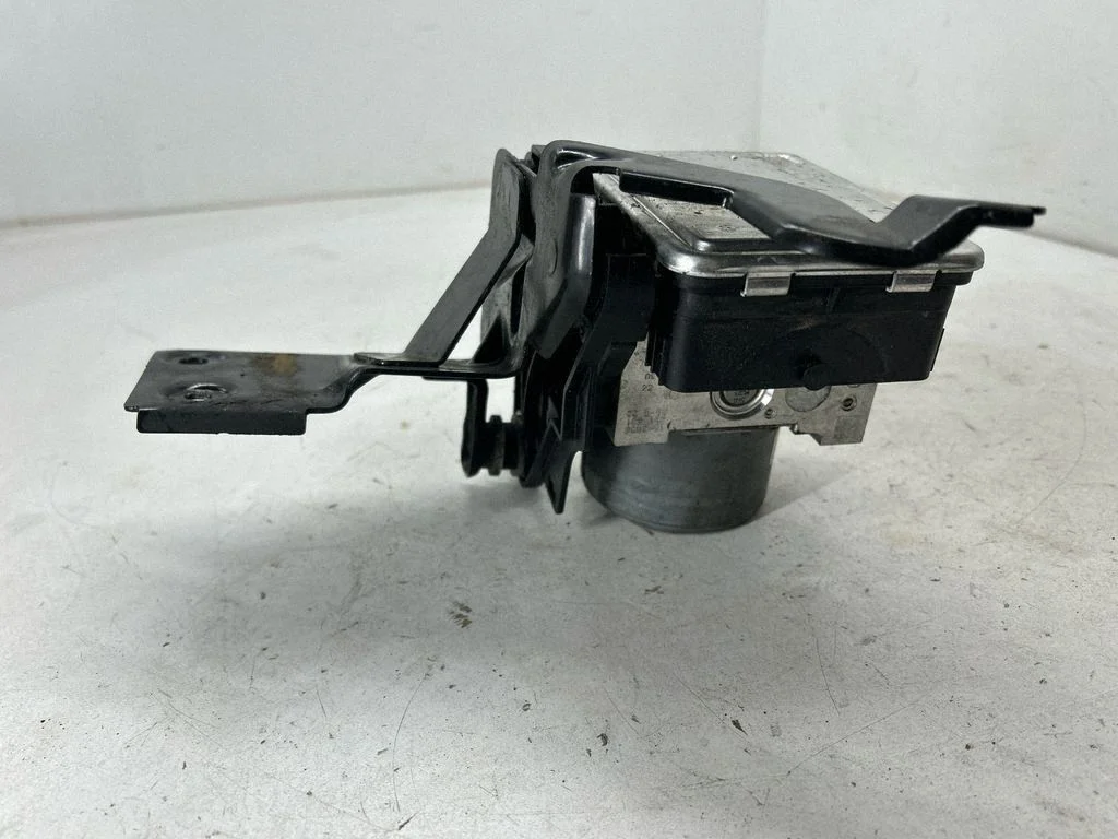 ABS block – Volkswagen Tiguan Allspace (2017-)