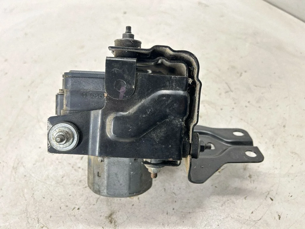 ABS block 476609TB0B
