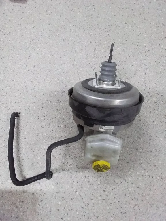 Brake booster 04581956AE
