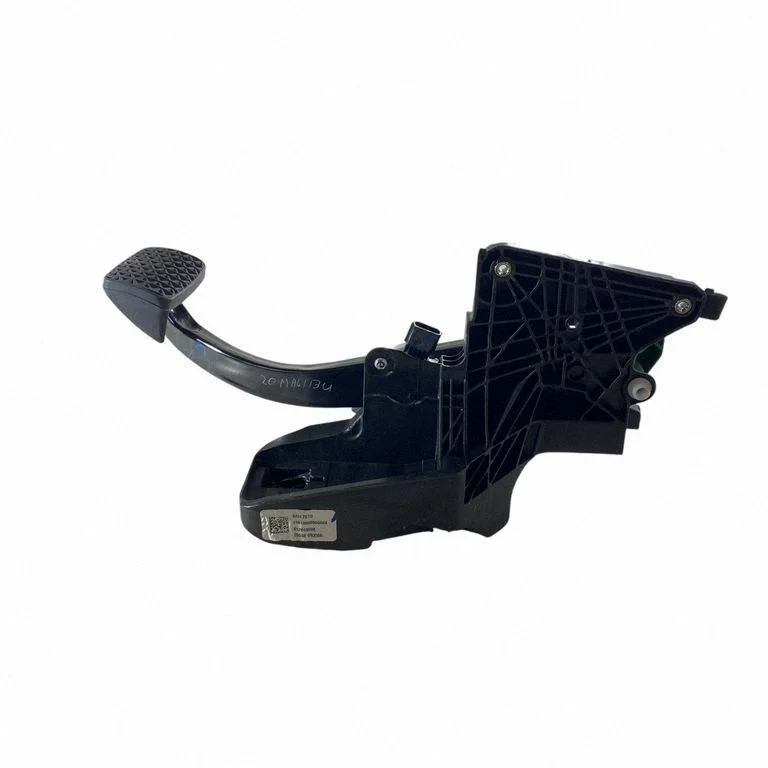 Brake pedal 84090726