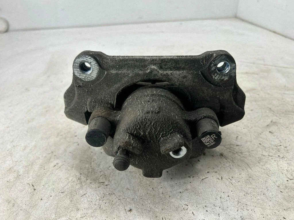 Esimene pidurisadul JX6Z2B120T