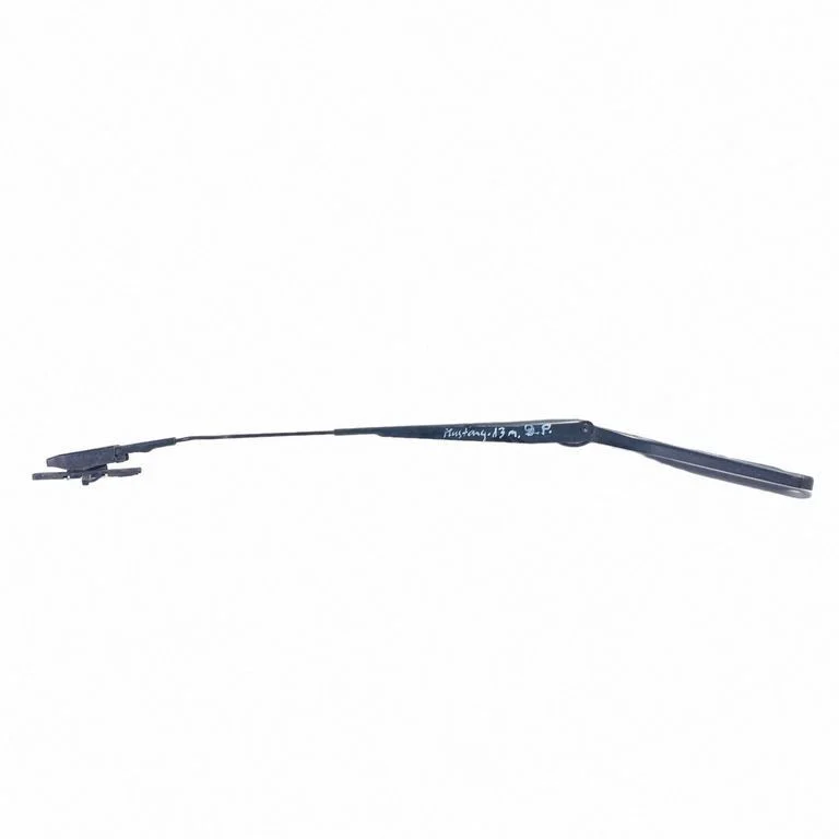 Front wiper blade arm AR3317B589AB