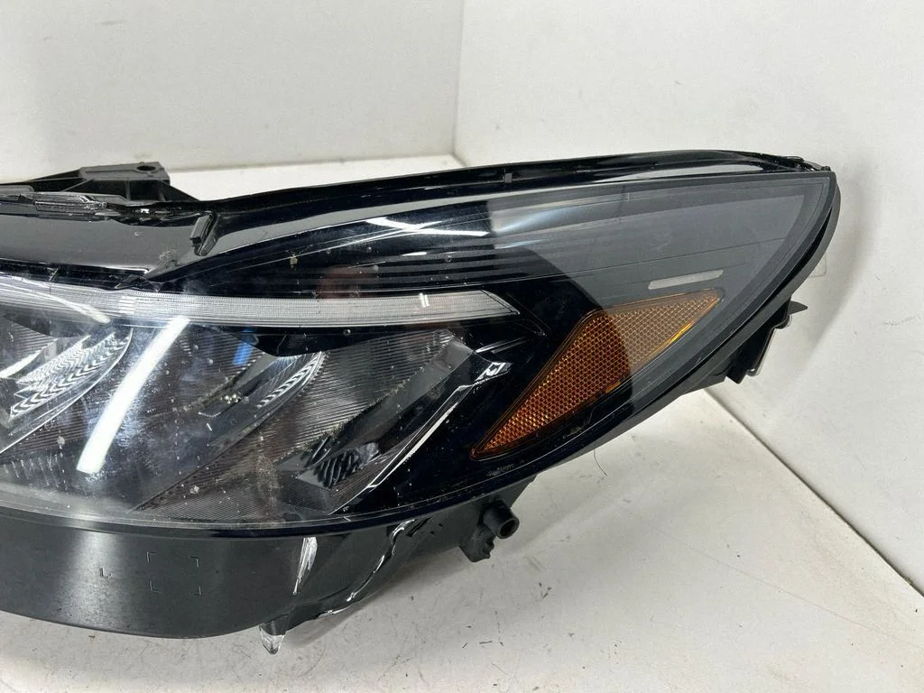 Esituli PJ6B13E016BC