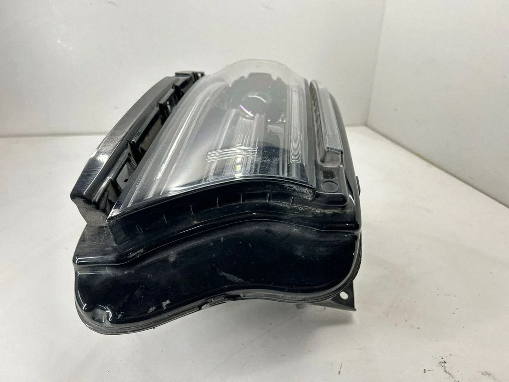 Esituli CS394B101R
