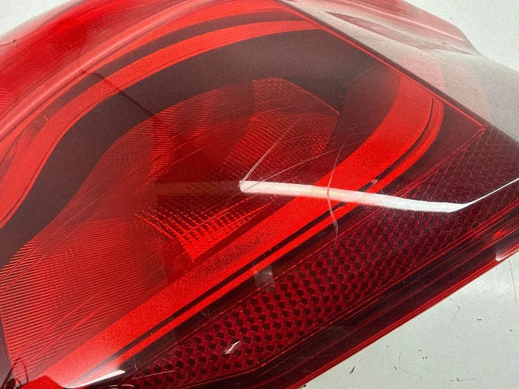 Rear/tail lights 7350714