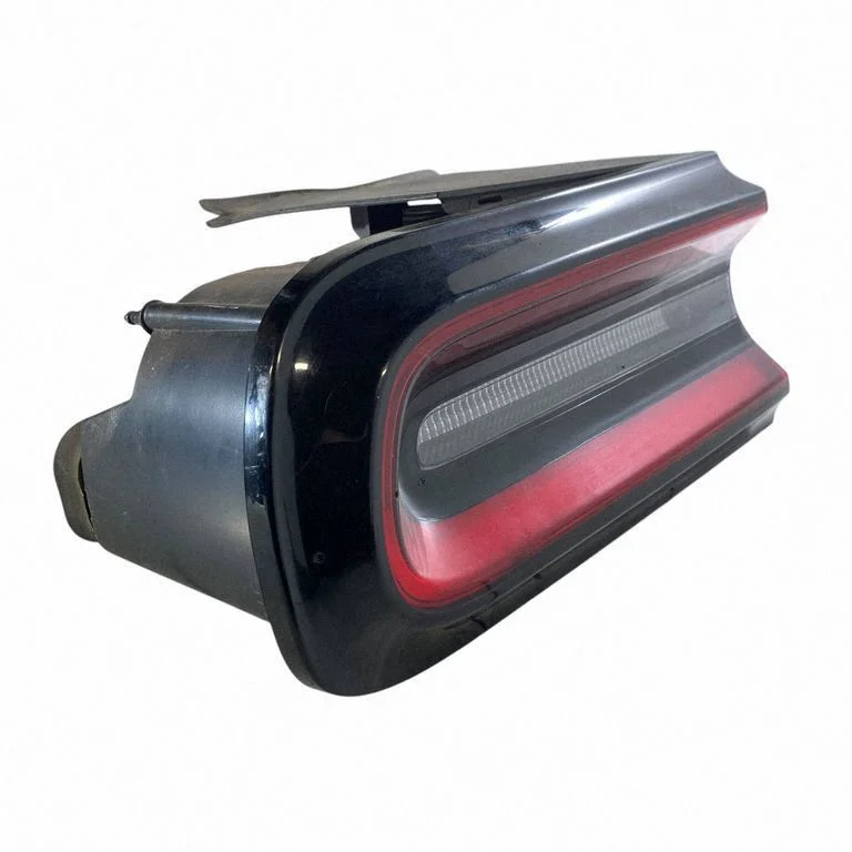 Rear/tail lights 68403955AB