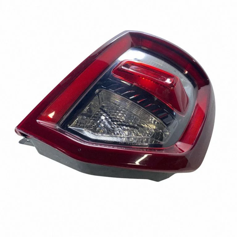 Rear/tail lights M1PB13404A