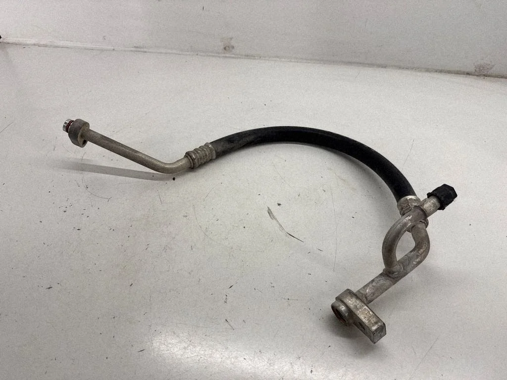 Air conditioning (A/C) pipe/hose – Ford Mustang VI (2015-)