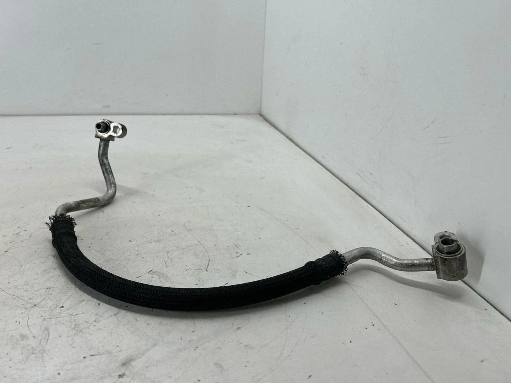 Air conditioning (A/C) pipe/hose