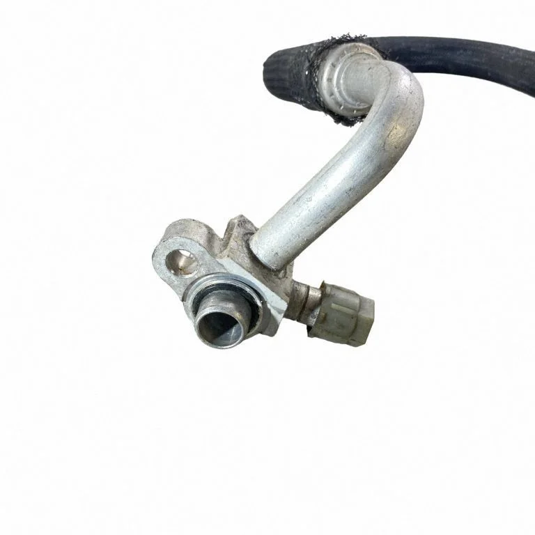 Air conditioning (A/C) pipe/hose