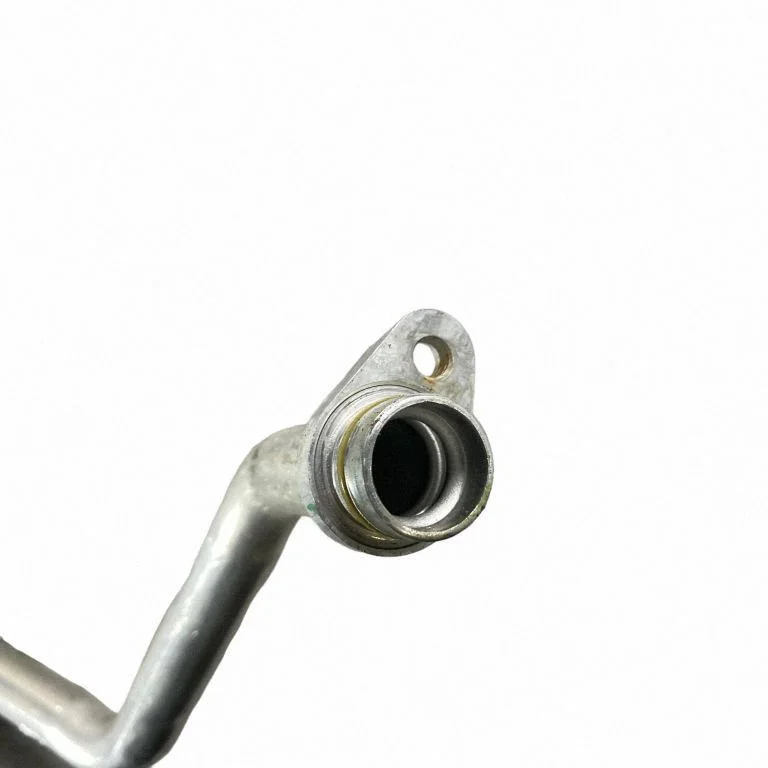 Air conditioning (A/C) pipe/hose 924809UH0A
