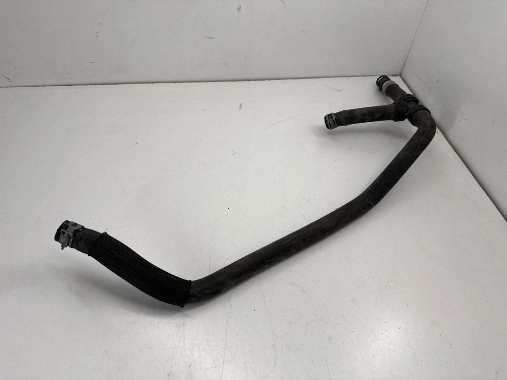 Engine coolant pipe/hose FR338K289AE