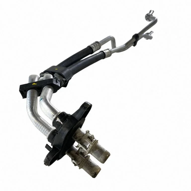 Engine coolant pipe/hose 68313467AA