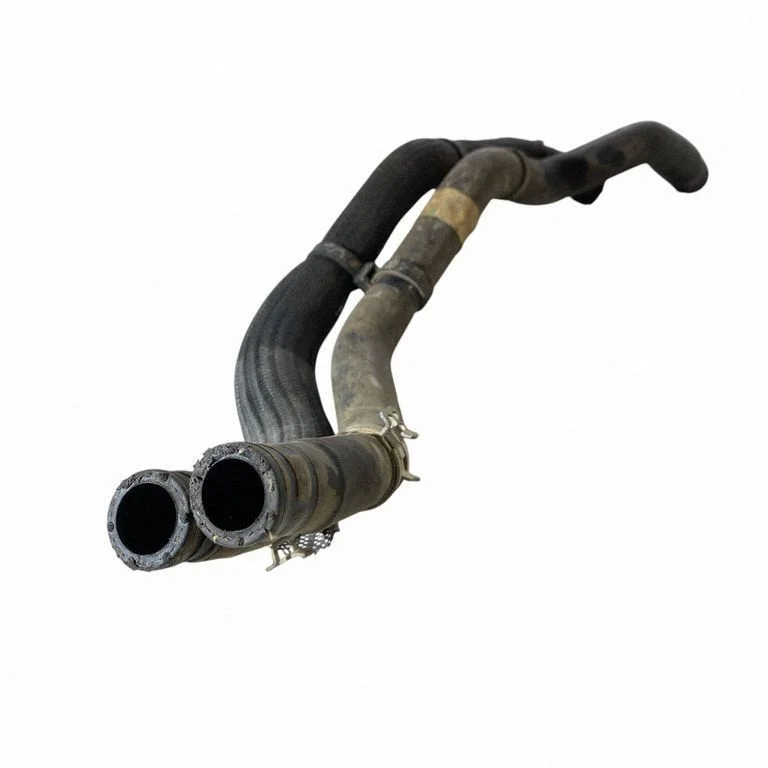 Engine coolant pipe/hose F2G318C266