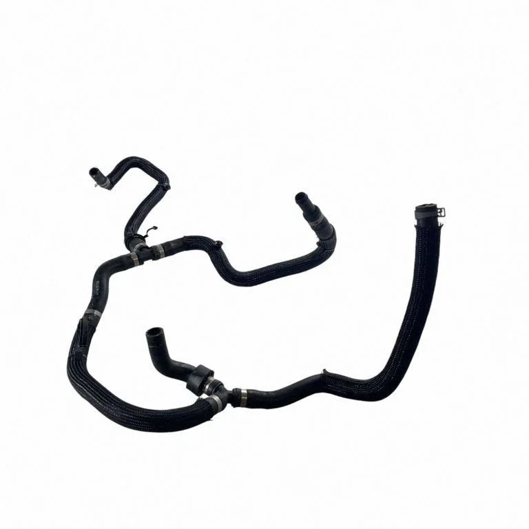 Engine coolant pipe/hose 84371223