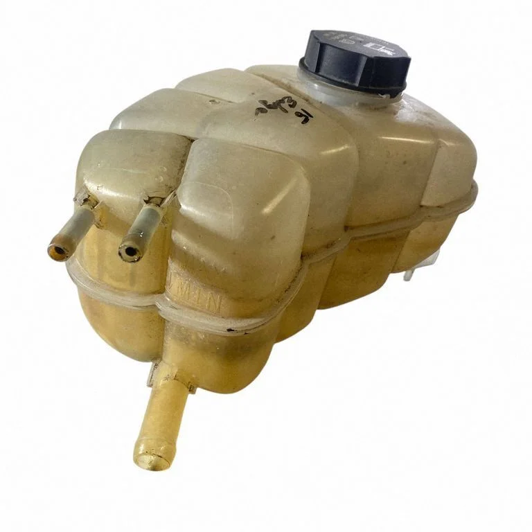 Coolant expansion tank/reservoir F2G38A080AD