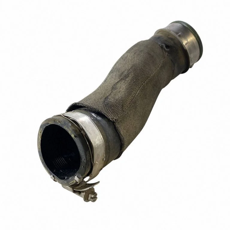 Intercooler hose/pipe 7P0145943