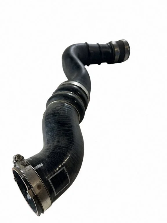 Intercooler hose/pipe XS4Q9F796DE