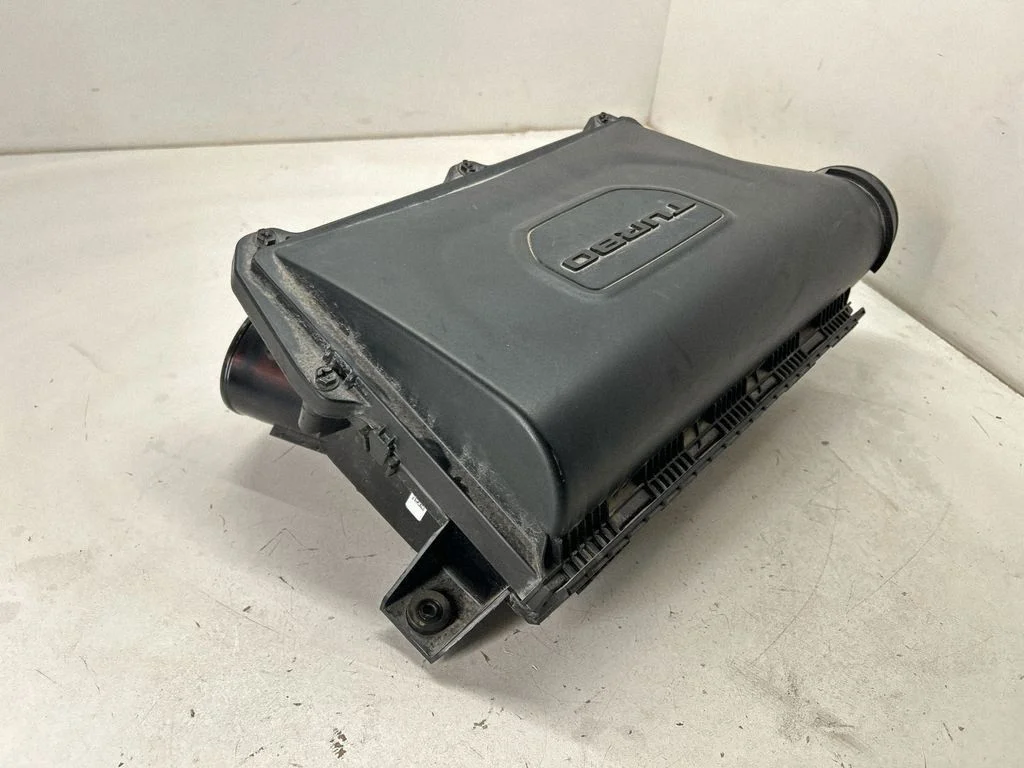 Air filter box 68567273AA