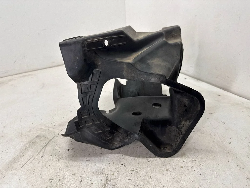 Air intake duct part 23507393