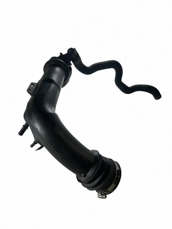 Air intake hose/pipe L1M39F805BD