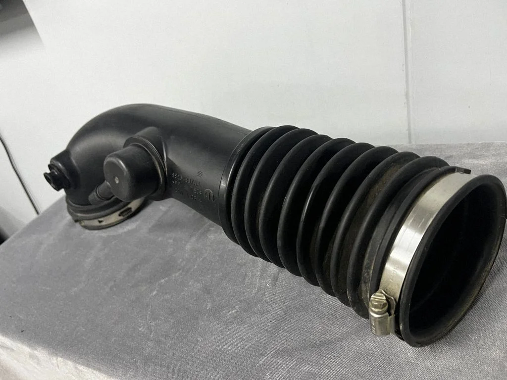 Air intake duct part 68264887AA