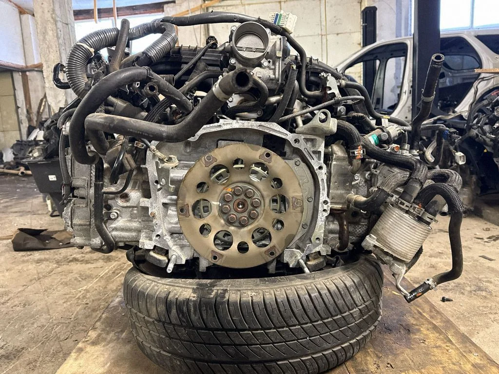 Engine 10100CD910