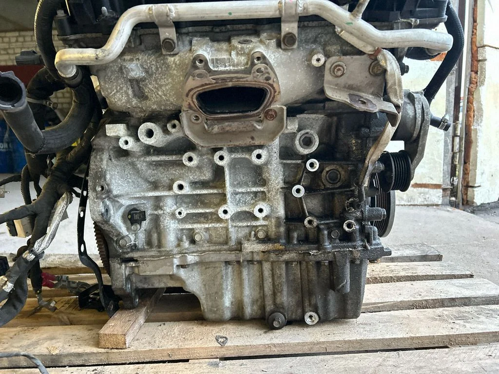 Engine P68229651AB
