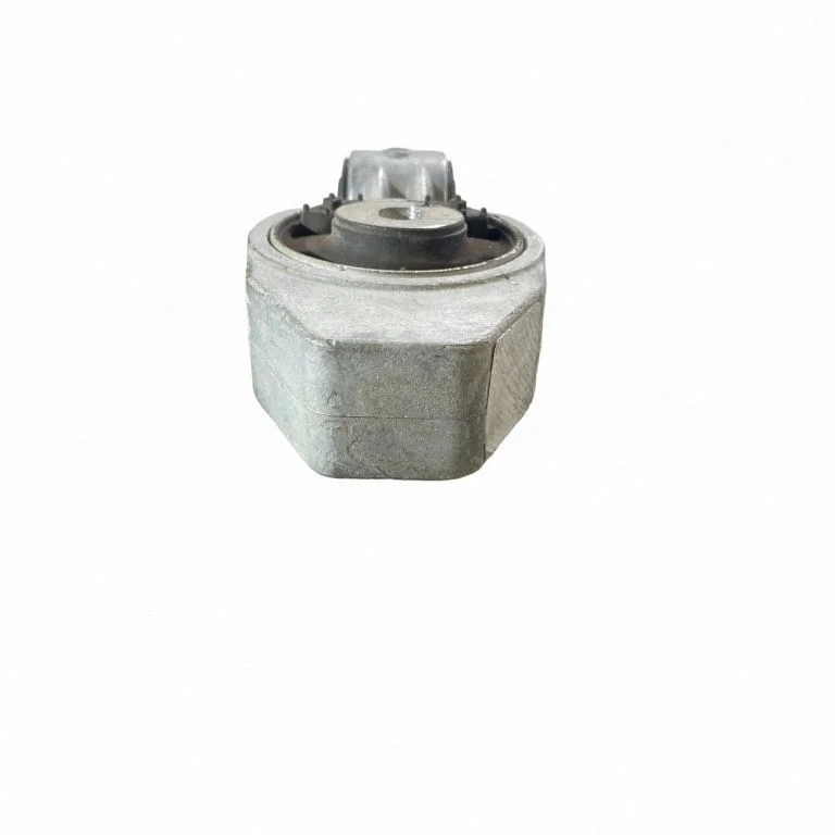 Engine mount bracket 113504RA0A