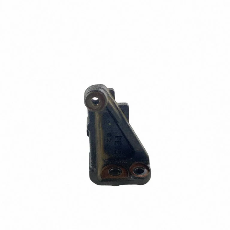 Engine mounting bracket