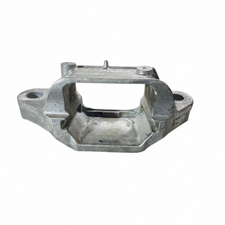 Mootori kinnituskronstein LX617M121UA