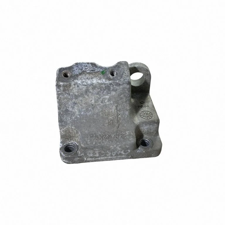 Engine mounting bracket 04726022AB