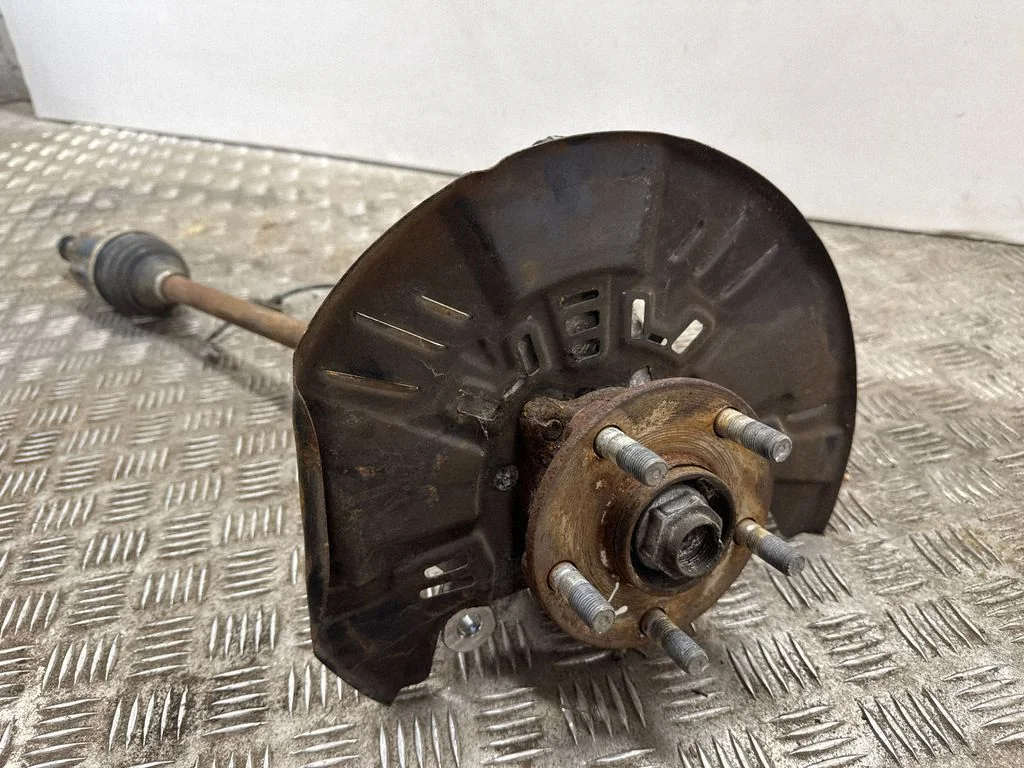Front wheel hub spindle knuckle 27540FL05A