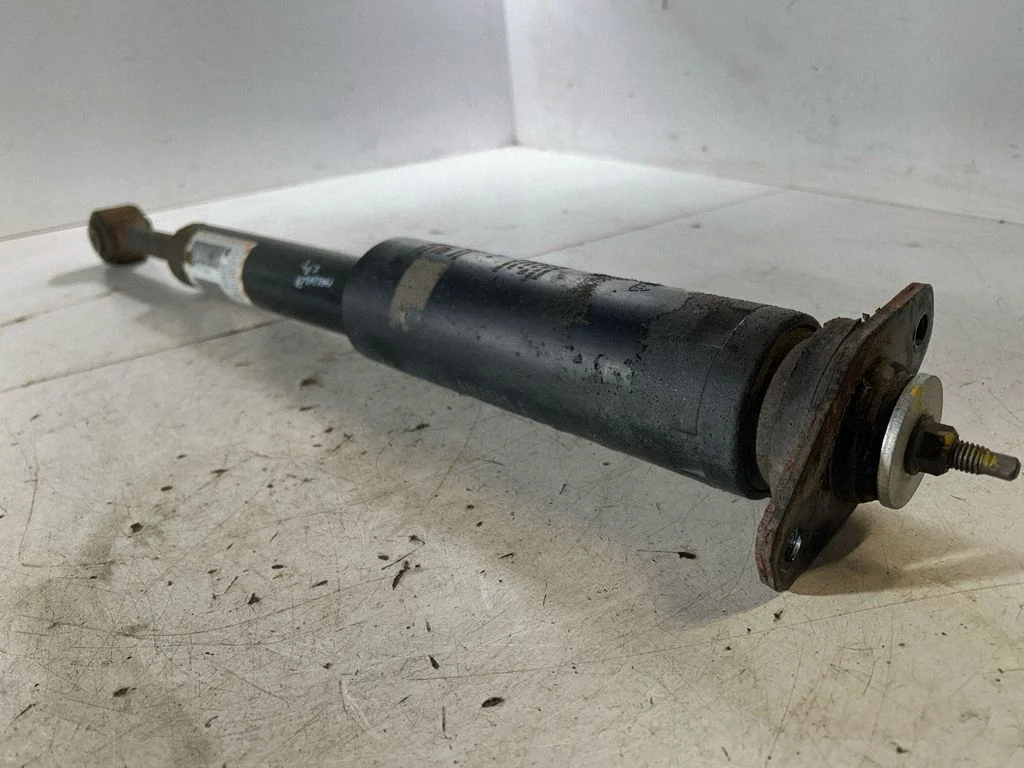 Rear shock absorber/damper – Dodge Challenger (2008-2023)