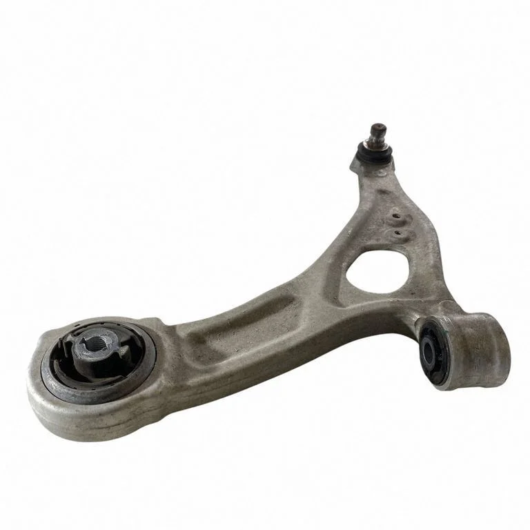Front lower control arm/wishbone LX613A424