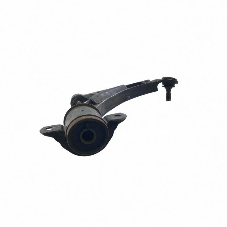 Front lower control arm/wishbone D15614F