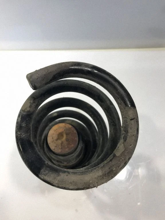Rear coil spring 68231034AA