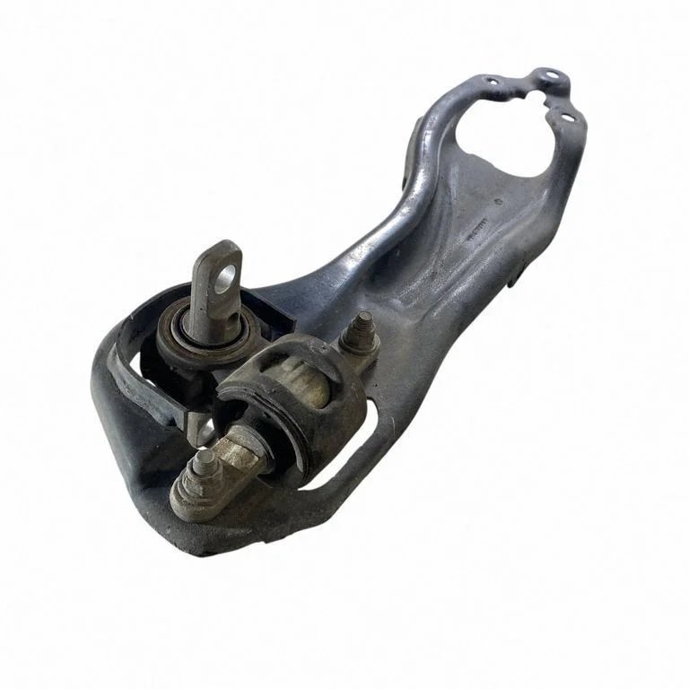 Rear control arm 68470299AA