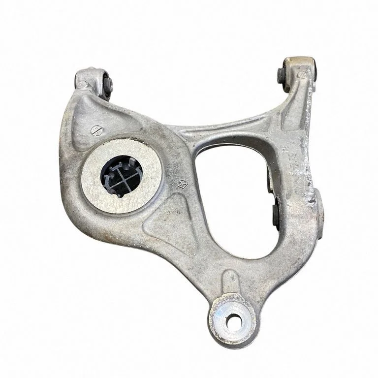 Tagumine ülemine õõtshoob 52124814AD