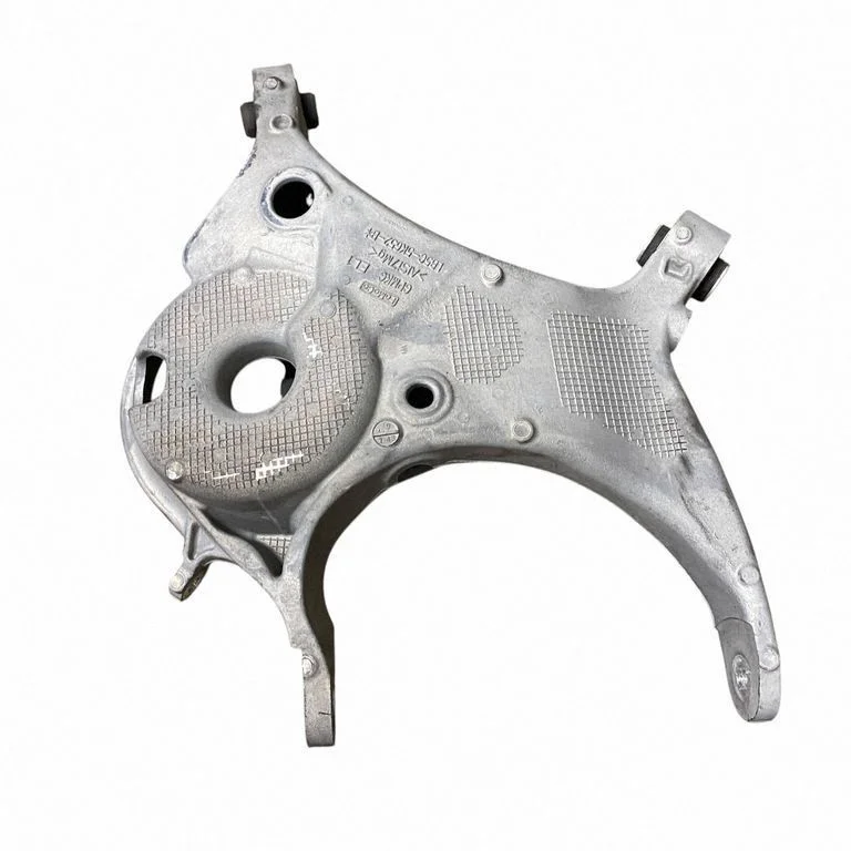 Tagumine ülemine õõtshoob LB5C5K652B