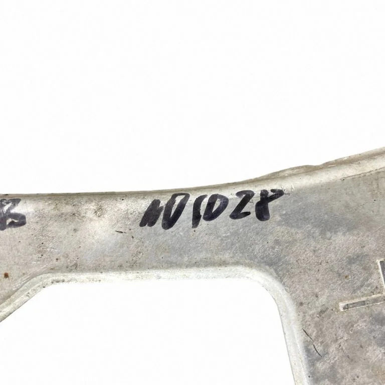 Rear upper control arm/wishbone 20252AN03A