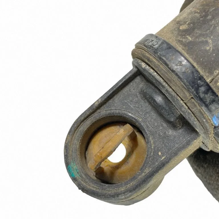 Gear shift cable linkage 68304003AB