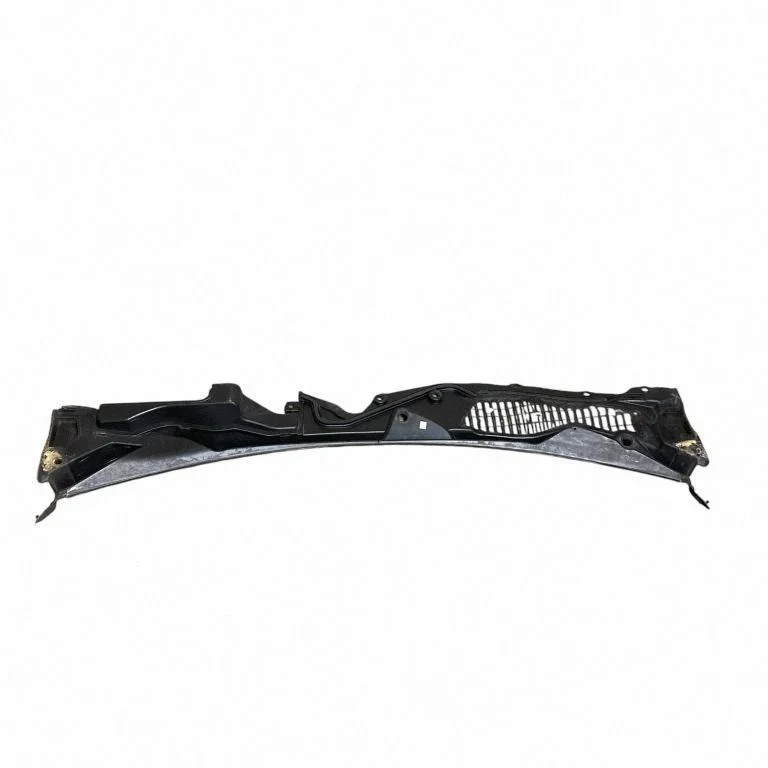 Wiper trim FR3B63018A15