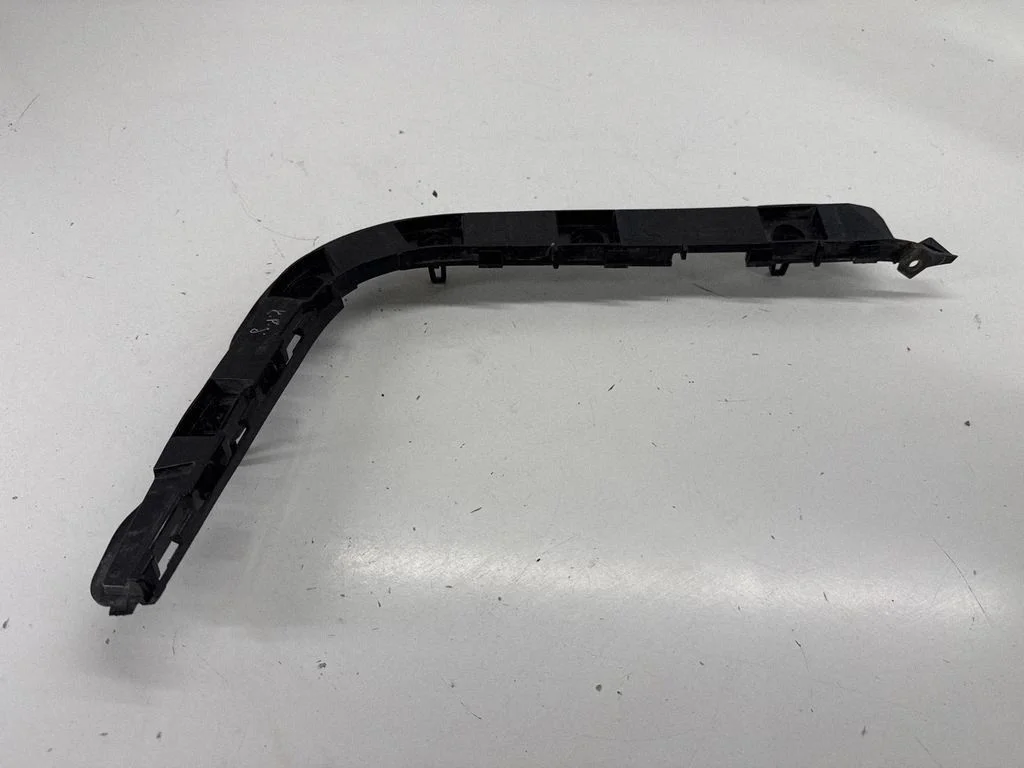 Rear bumper mounting bracket 108399000K