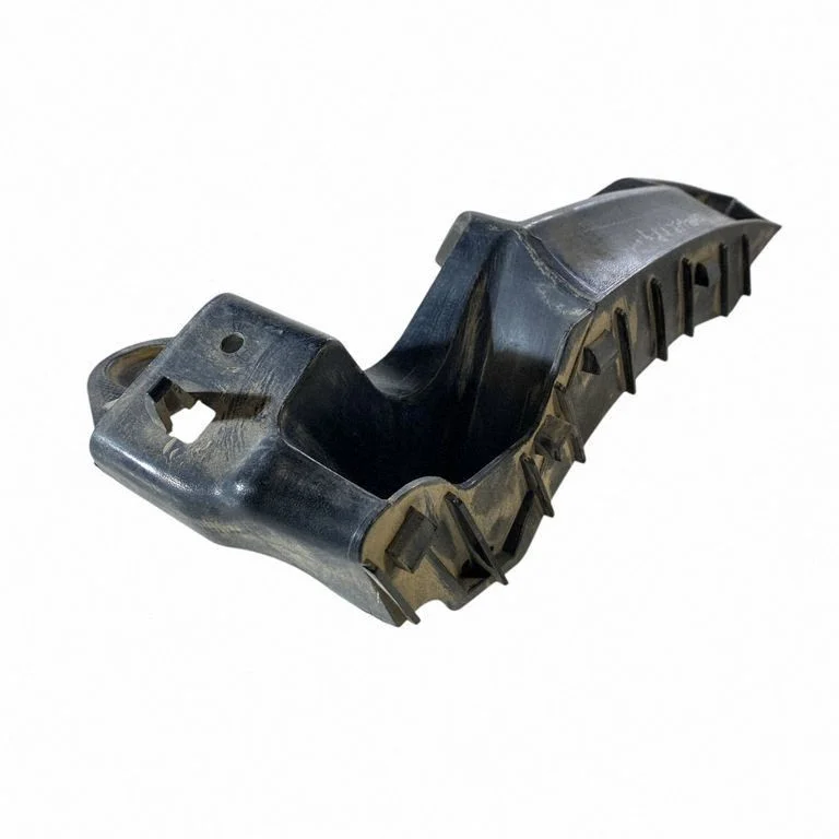 Rear bumper mounting bracket 68226563AA