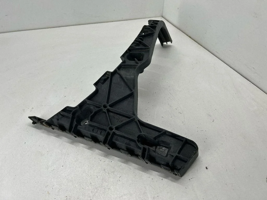 Rear bumper mounting bracket 8R0807454C