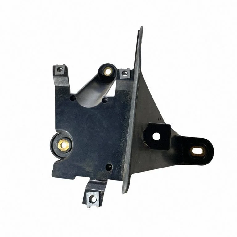Rear bumper mounting bracket 7P5907456C